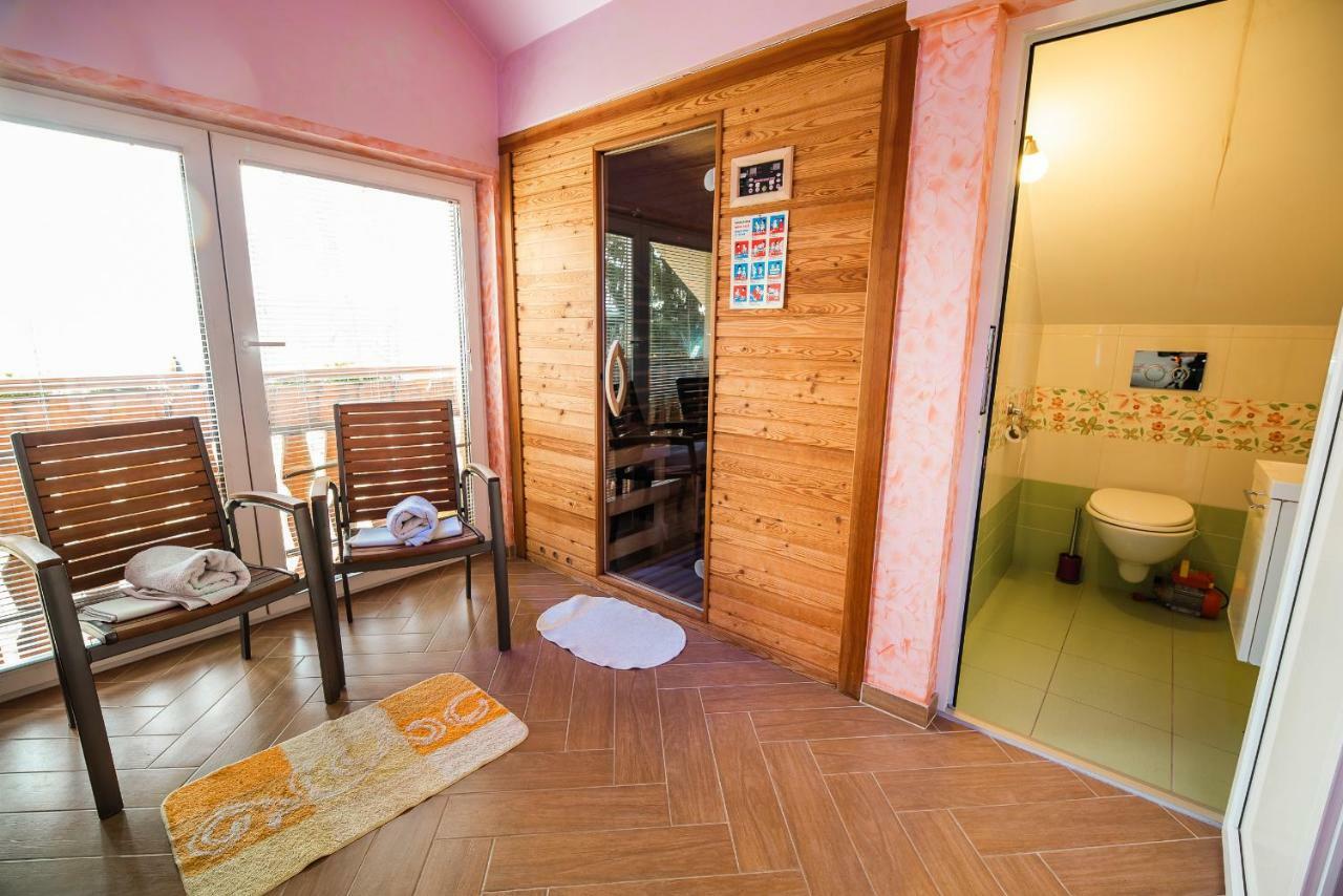 Luxury Apartment Ana With Hot Tub Visnja Gora Eksteriør bilde